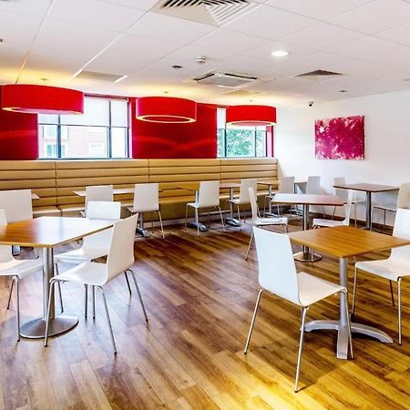 Travelodge Stratford Upon Avon Exterior photo