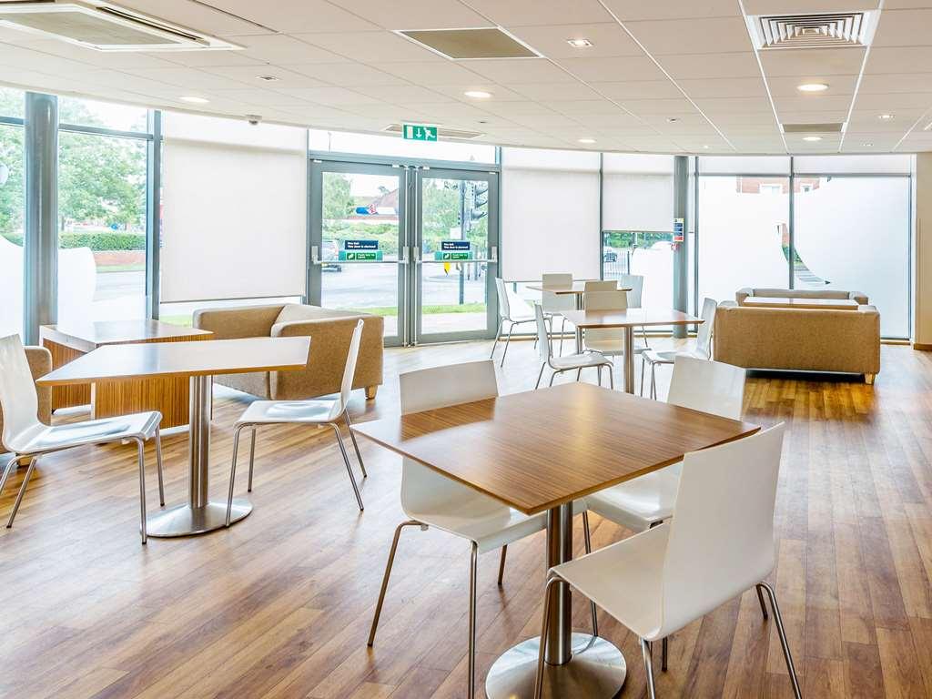 Travelodge Stratford Upon Avon Restaurant photo