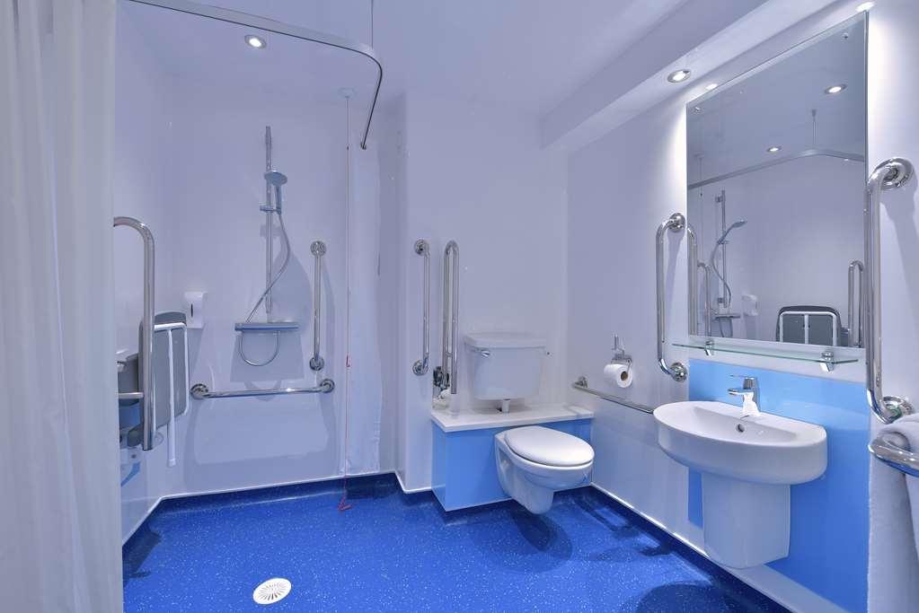 Travelodge Stratford Upon Avon Room photo
